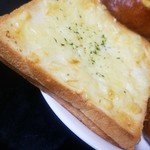 ココロノ ベーカリー - クロックムッシュかまやつ194円(笑)