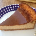 カメイノ食堂 - ベークドチーズケーキ