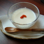 漂香茶館 - 杏仁豆腐