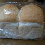 ピース ピース ピース - 買って帰った食パン