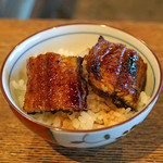 柳家 - 天然ウナギ丼