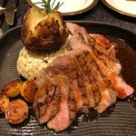 カールヴァーン ブルワリー＆レストラン  - 〇三元豚グリル2,700円