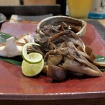 ぼちぼち - 天然舞茸と椎茸のホイル焼き