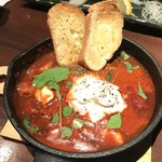 亜郎 - サーモンとチーズのトマトチーズ煮 680yen