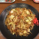 粉屋 - 肉焼きそば
            