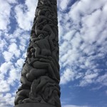 Brakanes Hotel - 人の一生を掘った一本の塔