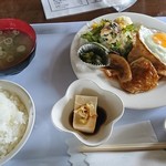 ピグレット - 料理写真:生姜焼き定食850円