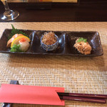 六花 - 突き出し三種 痛風真っしぐら