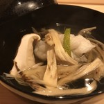 はらまさ - 松茸と鱧のお椀