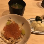 はらまさ - 松茸御飯とイクラ