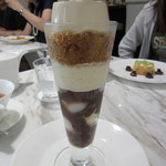 秋パフェ　側面