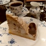 銀座和館 椿屋茶房 - 本日のケーキはモンブランでした。