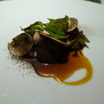 ラ・ヴァガボンド - 鴨肉、ピオーネ、トリュフ塩