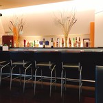 三栗 - 一人だとこのカウンターを利用する