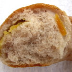 プレザン - 安納芋・伊予柑・胡桃のベーグルの断面