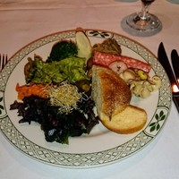 ロウリーズ・ザ・プライムリブ 恵比寿ガーデンプレイス店 - 