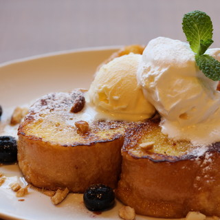 カフェ トロッコ_1