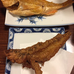 旅荘 みなと - メバルの塩焼きと子持ちハタハタの唐揚げ