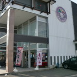 新珠製菓 国高店 - 店舗　外観