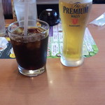 デニーズ - セットドリンク（アイスコーヒー）＆生ビール（449円）