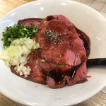 ラーメン火ノ鷺 - ローストビーフまぜそば  800円