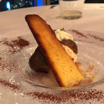 ブラッスリー ポール・ボキューズ - 