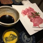 焼肉亭おぐり - 