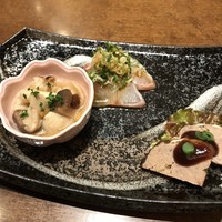 知喜多亭 和 - 