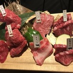 熟成焼肉とクラフトビール カドウシ - ４０日熟成赤身とＡ４黒毛和牛