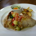 マンマ　カフェ - ランチの日替わり　若鶏のロースト　夏野菜のソース