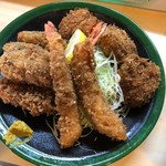 とんかつ春 - これ絶対2人前ですよねスペシャル（黒豚勝手に命名）1400円のメインアップ！