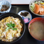 Tsutsujigaoka Resutohausu - つくばしゃも親子丼　1130円