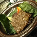 大沢温泉　菊水館 - 温物：牛陶板蒸焼き