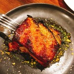 ヴェッキオ コンヴェンティーノ - 燻製したゴマサバとナスとモッツァレラチーズの重ね焼き  750円