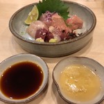 焼鳥 谷口 - 醤油とごま油で頂けます