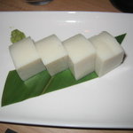 蕎麦 魯庵 - 小田原鈴廣の蒲鉾を使った板わさ