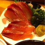 やきとんひなた - ブリの刺身