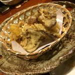 和彩弥 嶋川 - H.30.10.2.昼 色々きのこ天ぷら 900円