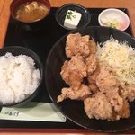 一番どり - テンカラ定食 (´∀｀)/ 18個あるとのこと
いちいちチェックせず「数分で着丼」とか言うのはやりそうだけどね…