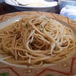 Taverna ViVi ficare - 赤唐辛子とにんにくのスパゲッティ(1280円)