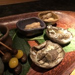 大どころ - ＊あらの鱗せんべい、むかごと銀杏の素揚げ、塩ゆで落花生