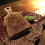 大どころ - 本わさび・・いつもは主人がおろしてくれますが、この日は不慣れな私が。(^^;)