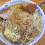 ラーメン荘 歴史を刻め - ラーメン（そのまま）＋ニンニクアブラ