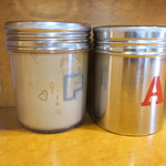 ラーメン荘 歴史を刻め - 卓上調味料