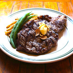 Charcoal-grilled rib roast Steak, French cuisine fries, green beans