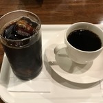 コーヒー　※どちらも220円（税込）