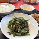 中華料理 唐韻 - 青椒肉絲の定食