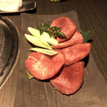 Wagyuu Yakiniku Tokori - 熟成牛タン