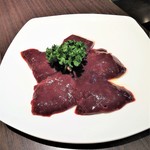 東海苑 - 上レバー。