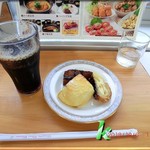 花の食品館 - セットドリンク（バー）＆バイキングデザート